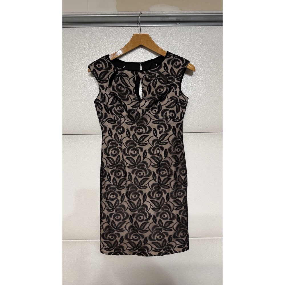 Maggy London Black Nude Lace Floral Sheath Dress Sleeveless Size 8